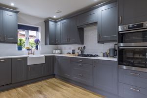 Photo 21- click for photo gallery